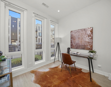4240 W Belmont Avenue - Photo Thumbnail 20