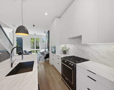 4230 W Belmont Avenue - Photo Thumbnail 3
