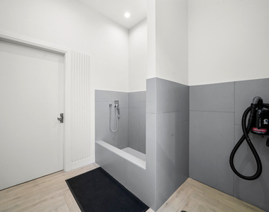4230 W Belmont Avenue - Photo Thumbnail 25