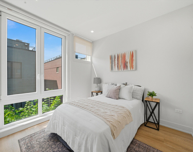 4230 W Belmont Avenue - Photo Thumbnail 16