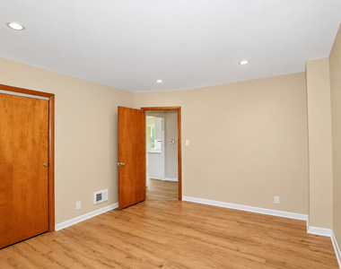 7n435 Linden Avenue - Photo Thumbnail 16