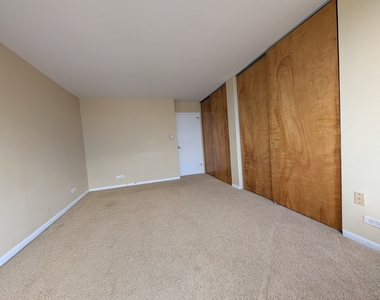 5455 N Sheridan Road - Photo Thumbnail 11