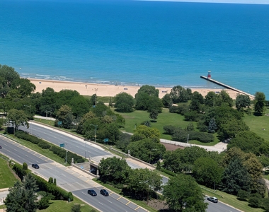 5455 N Sheridan Road - Photo Thumbnail 12