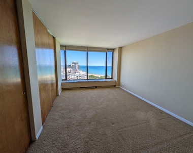 5455 N Sheridan Road - Photo Thumbnail 10