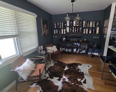 331 E Lake Avenue - Photo Thumbnail 7