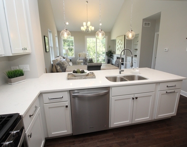 10744 W Clocktower Drive - Photo Thumbnail 5