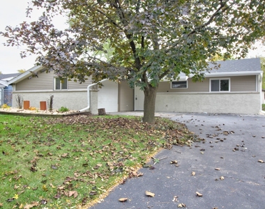 153 W Briarcliff Road - Photo Thumbnail 1