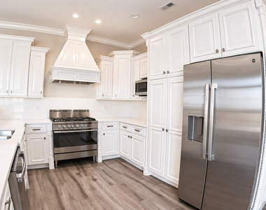 10765 Clocktower Drive - Photo Thumbnail 7