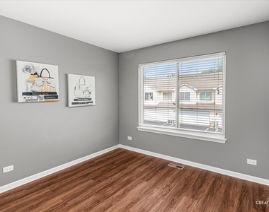 616 Lincoln Station Drive - Photo Thumbnail 10