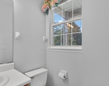 533 Cherry Hill Court - Photo Thumbnail 13