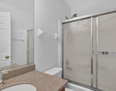 533 Cherry Hill Court - Photo Thumbnail 19