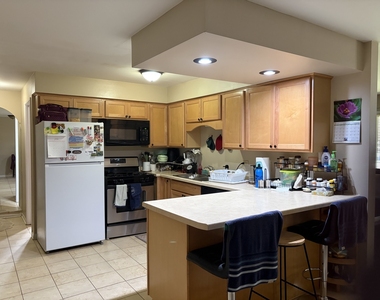10405 S Keating Avenue - Photo Thumbnail 5