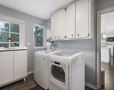 32 Chatham Lane - Photo Thumbnail 9