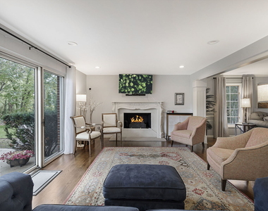 32 Chatham Lane - Photo Thumbnail 5