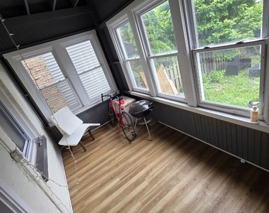 1318 N Homan Avenue - Photo Thumbnail 6