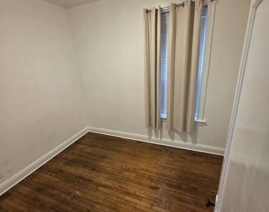 1318 N Homan Avenue - Photo Thumbnail 7