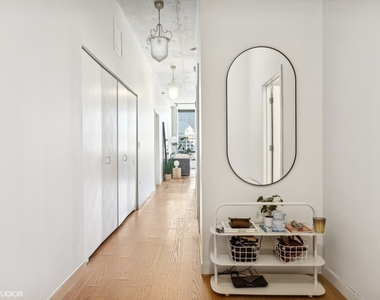 235 W Van Buren Street - Photo Thumbnail 9