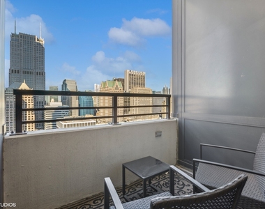 235 W Van Buren Street - Photo Thumbnail 5