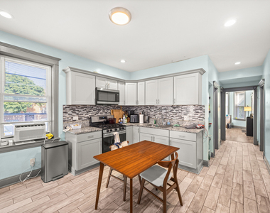 4104 W 24th Place - Photo Thumbnail 10