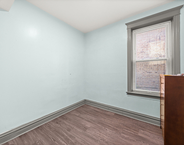 4104 W 24th Place - Photo Thumbnail 7