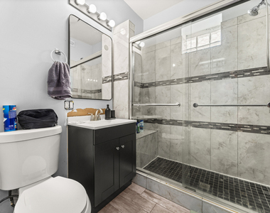 4104 W 24th Place - Photo Thumbnail 9