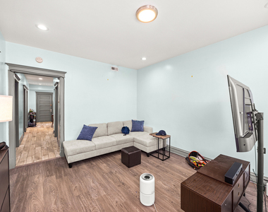 4104 W 24th Place - Photo Thumbnail 4