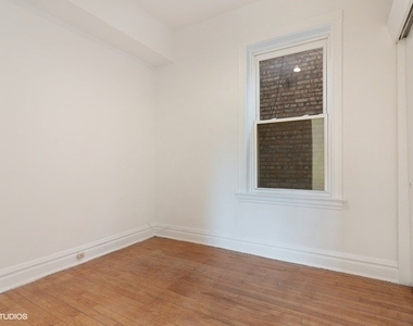 732 W 19th Street - Photo Thumbnail 5