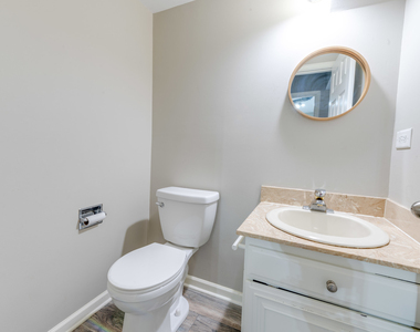 5s735 Park Meadow Drive - Photo Thumbnail 8