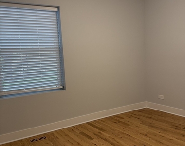 1014 S Humphrey Avenue - Photo Thumbnail 4