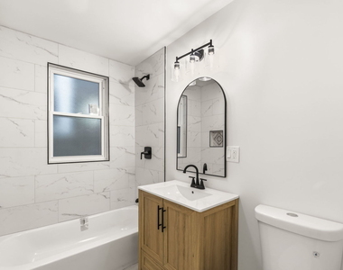 2112 S Drake Avenue - Photo Thumbnail 8