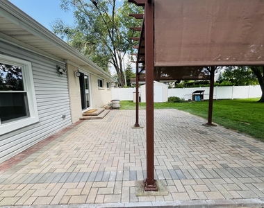 1101 Anthony Road - Photo Thumbnail 25