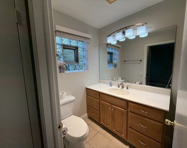 1954 Redwood Lane - Photo Thumbnail 18