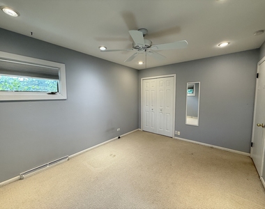 1954 Redwood Lane - Photo Thumbnail 14