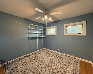 1954 Redwood Lane - Photo Thumbnail 17