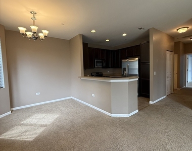 2250 Aurora Drive - Photo Thumbnail 6