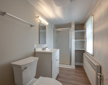 47 Prairie Avenue - Photo Thumbnail 16