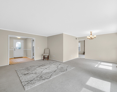 1550 Jasper Drive - Photo Thumbnail 4