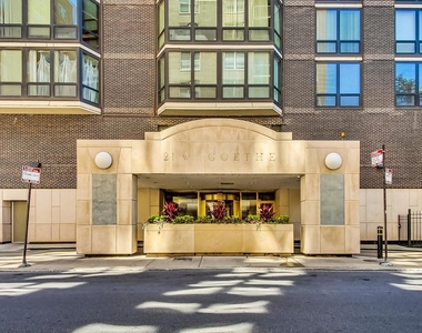 21 W Goethe Street - Photo Thumbnail 4