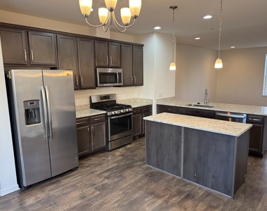 4170 Irving Road - Photo Thumbnail 6