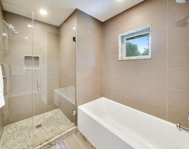 2311 N Arlington Heights Road - Photo Thumbnail 29