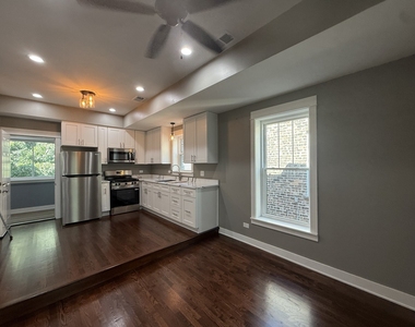 3310 W Lemoyne Street - Photo Thumbnail 1