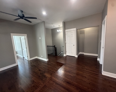 3310 W Lemoyne Street - Photo Thumbnail 3