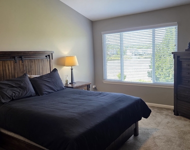 540 Legend Lane - Photo Thumbnail 12