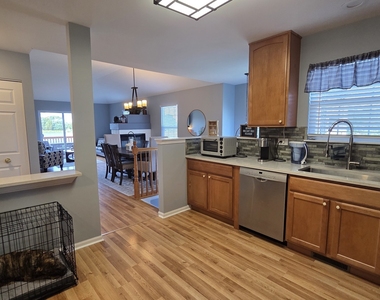 540 Legend Lane - Photo Thumbnail 6