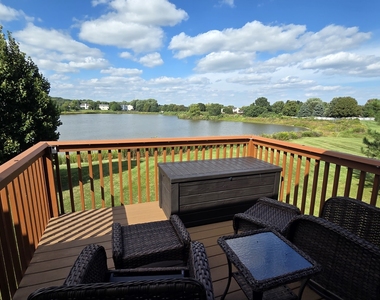 540 Legend Lane - Photo Thumbnail 9