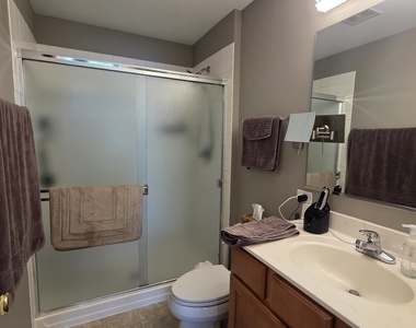 540 Legend Lane - Photo Thumbnail 14