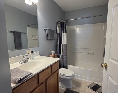 540 Legend Lane - Photo Thumbnail 18