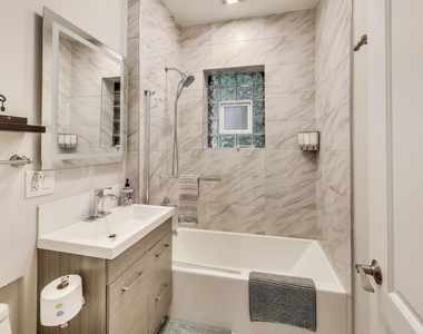 2857 W Fletcher Street - Photo Thumbnail 11