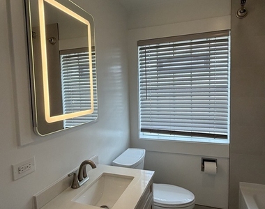 1015 18th Street - Photo Thumbnail 23