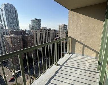 111 W Maple Street - Photo Thumbnail 11